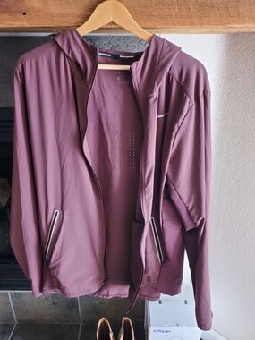 Nike Hooded Running Jacket - Mauve Plum